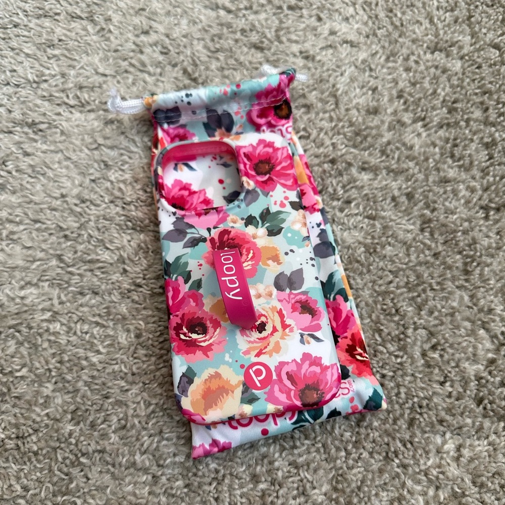 iPhone 14 Pro Loopy Case